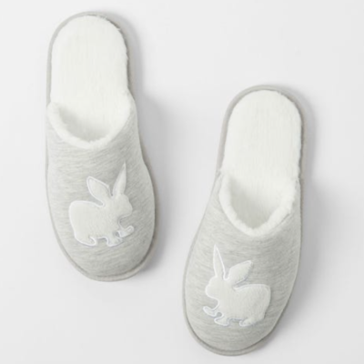 Bed bath discount and table slippers